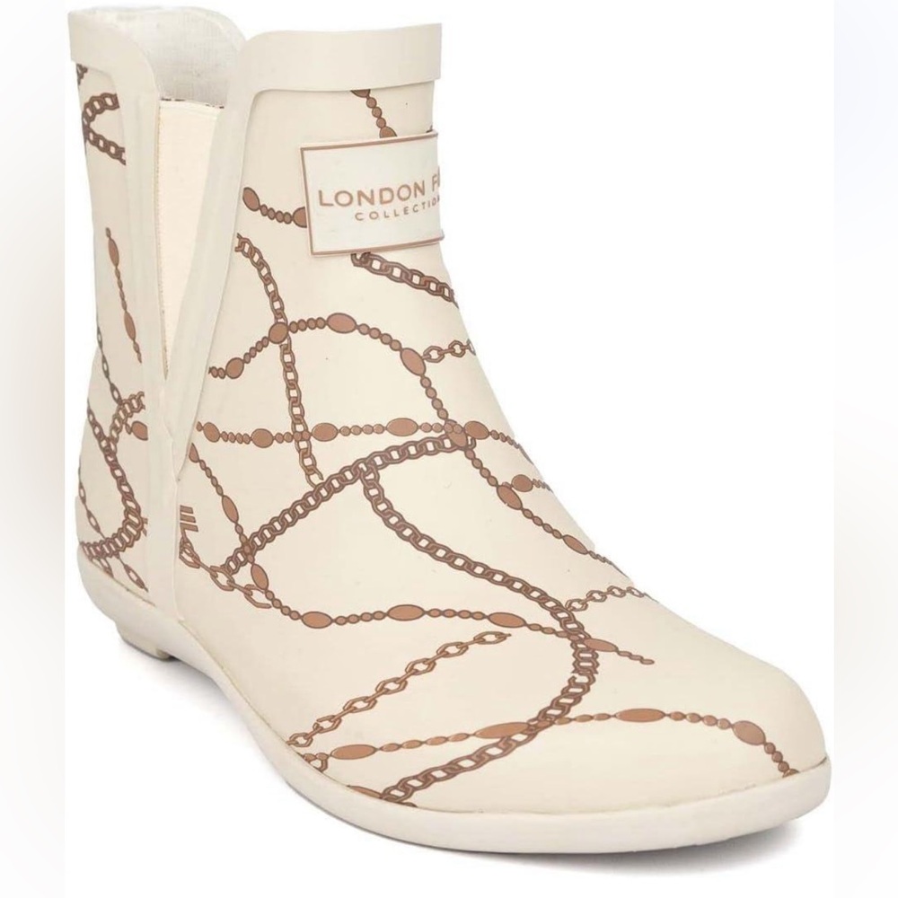 London Fog rainy boots Size 8